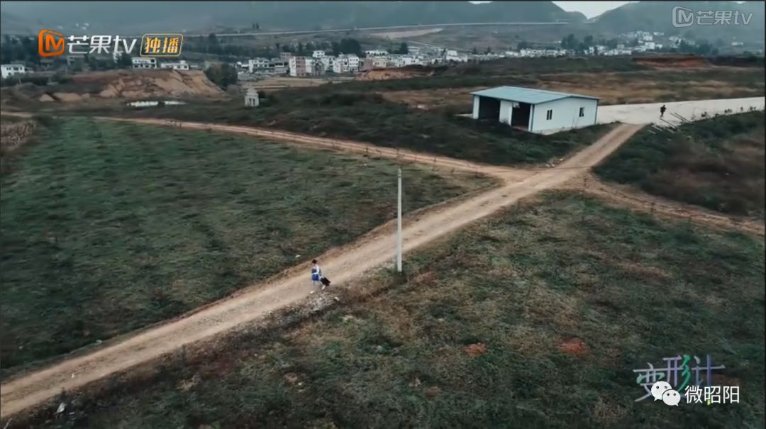 变形计苏宋足球,变形计托孤足球男孩后续