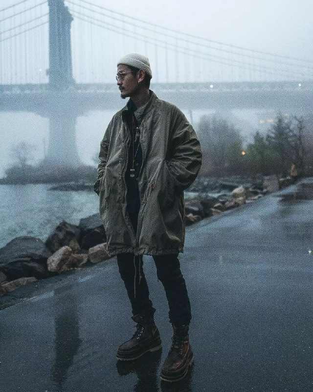 supreme和aj1哪个好,aj和supreme联名的鞋子断勾