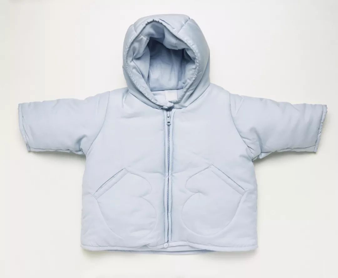 羽绒服脏了怎么洗的小妙招,羽绒服袖口脏了洗干净小妙招