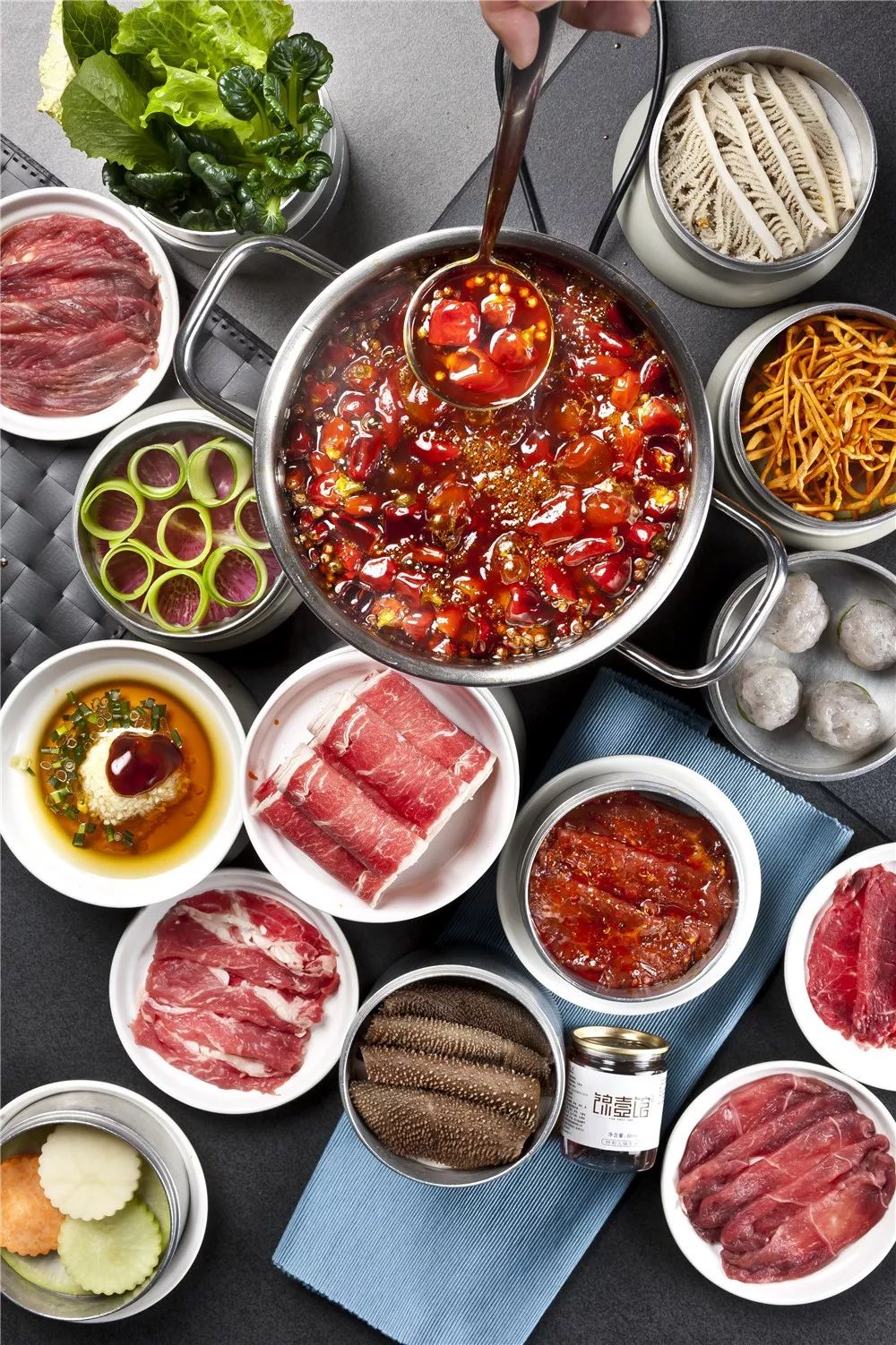 西安要开柠檬精大会！全场美食免费吃！SK-II神仙水、MAC口红免费送！我酸了！