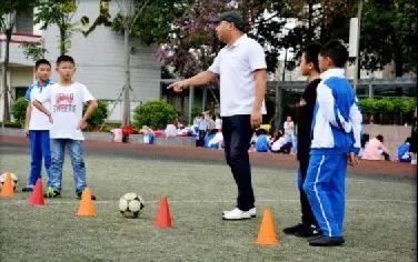 龙泉驿区龙泉二中足球,成都龙泉驿区同安中学足球