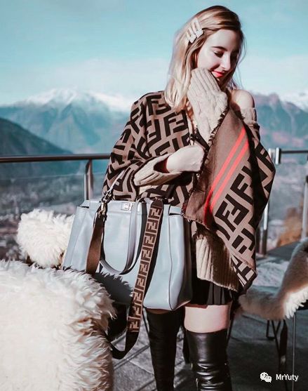 保暖抗风还能凹造型，今年这件单品可能是有毒！