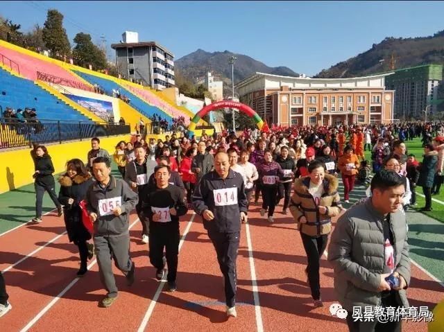 凤县体育场比赛,凤县山地车越野赛