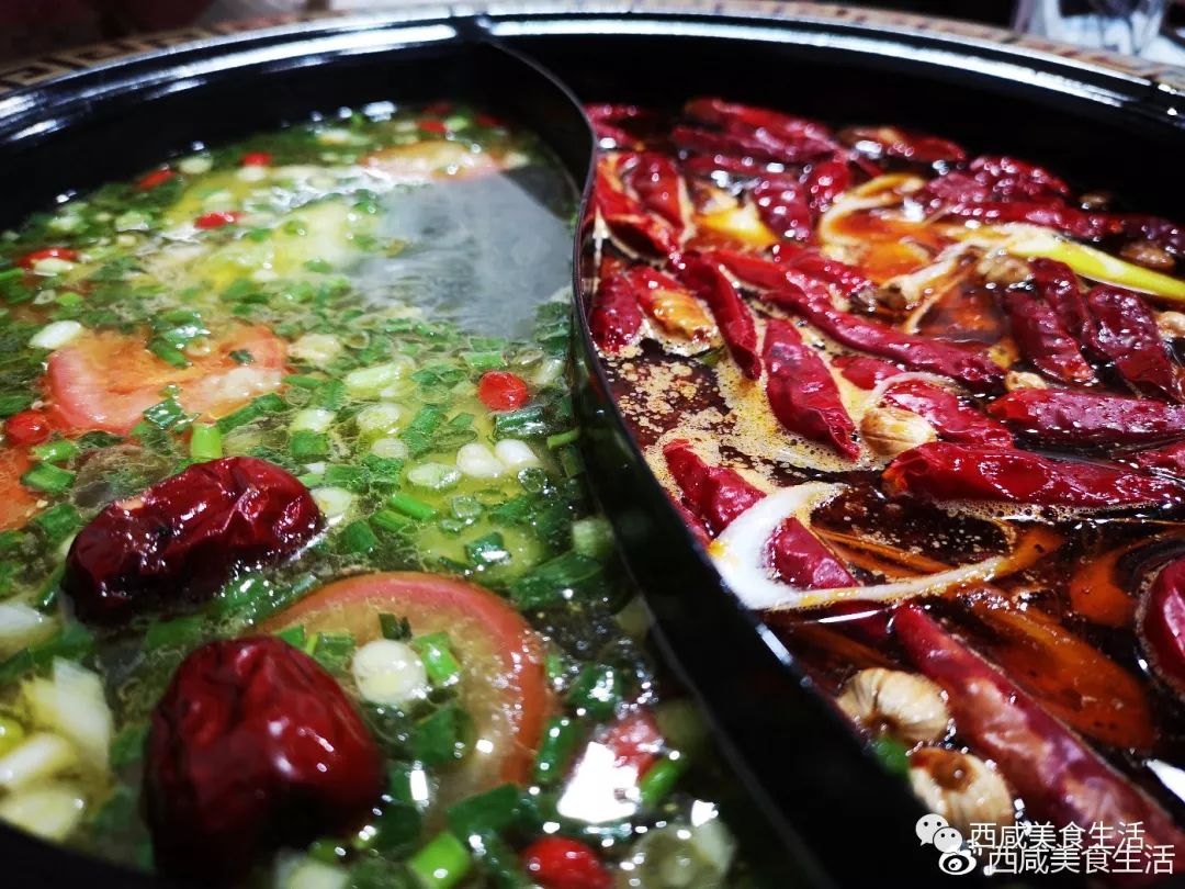 跟着朋友去了咸阳二中隔壁的民院侯家麻辣烫