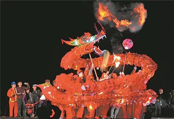 值得收藏!黔龙闹新春,你想了解的贵州正月舞龙超详尽图文介绍