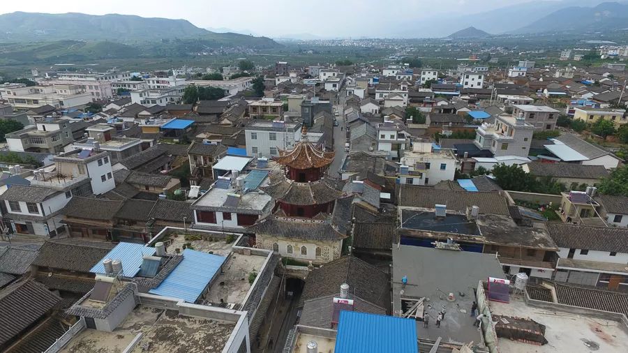 「人文宾川」铜钟矗立五百年，古楼依在述沧桑！