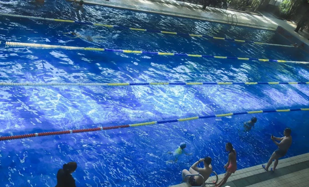 趁着假期来泡温泉吧,趁夏天还没来赶紧泡个温泉