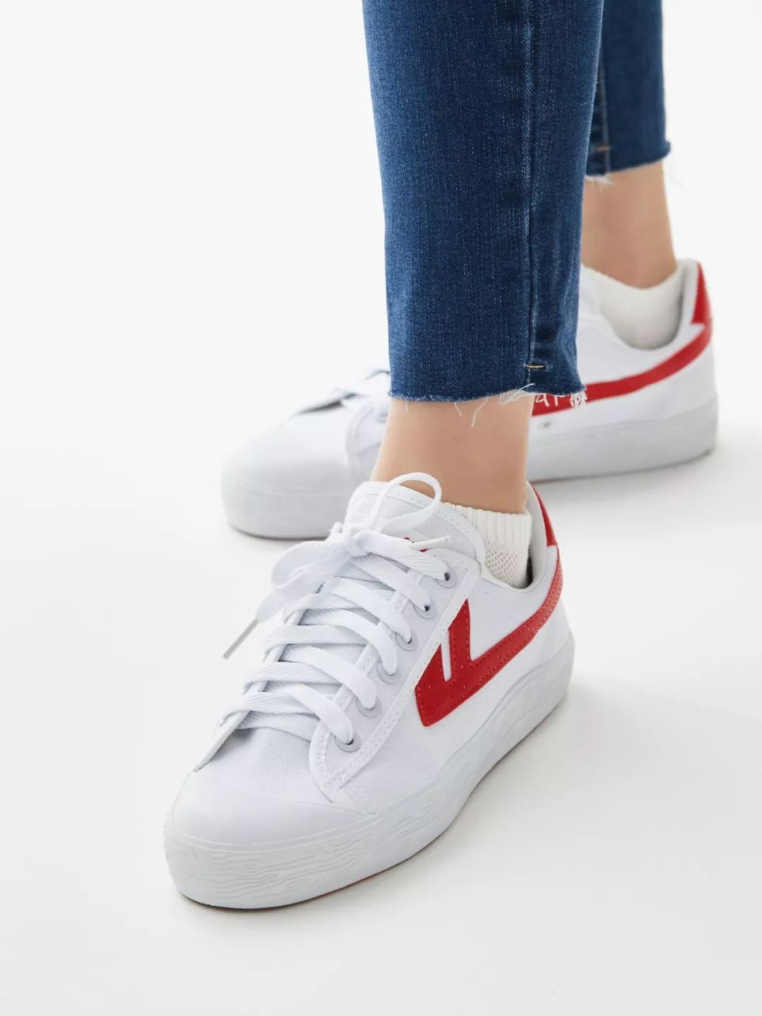 几十块钱的回力是真的吗,几十块钱回力鞋真的耐穿吗