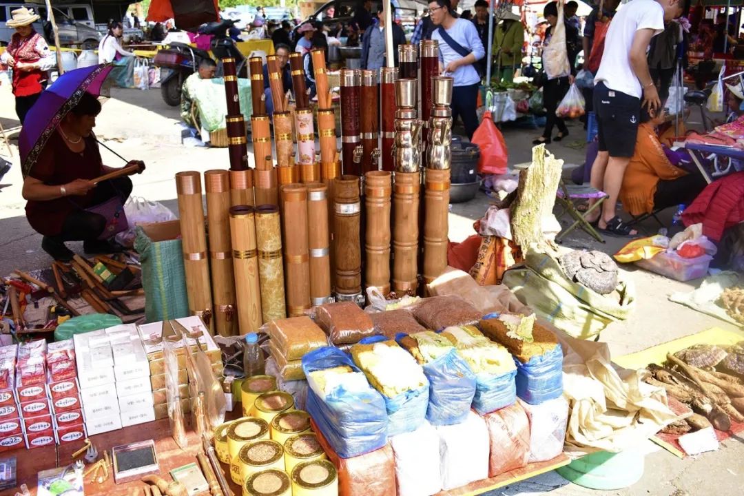 云南旅游昆明小吃街攻略,昆明乡街子网红打卡点