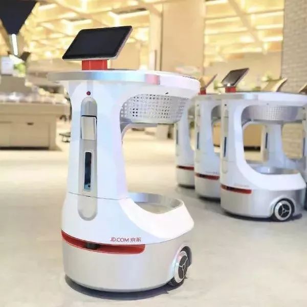 我们在上海南京路去看北外滩,上海周末好去处北外滩