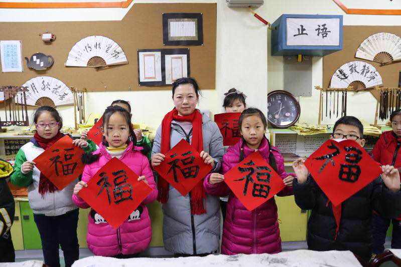 包汤圆闹元宵,包汤圆活动