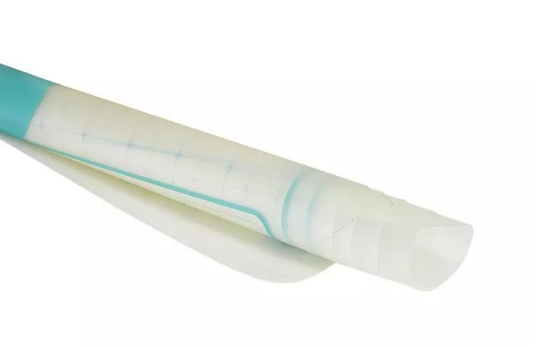 一年半了，还是喜欢这个得了最高设计奖的学习桌，陪伴孩子从3岁到18岁，开学季赠书包