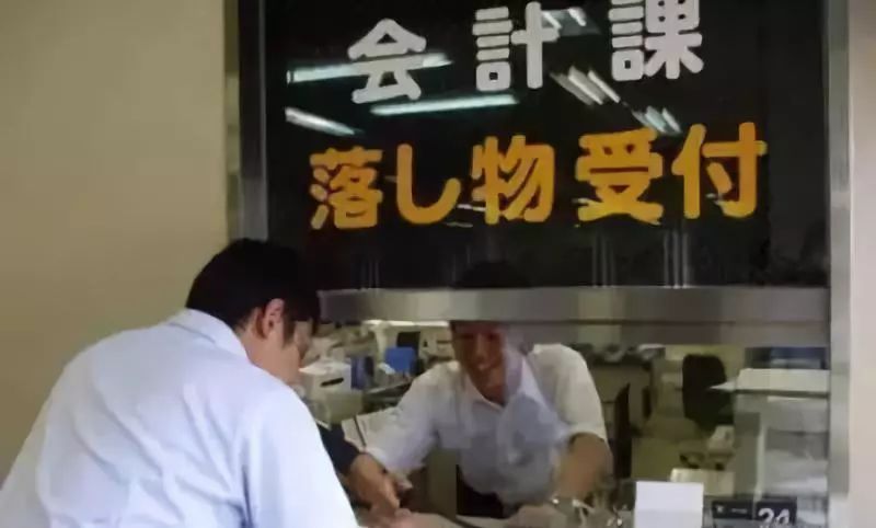 鏃ユ湰浜烘渶涓嶅彲鍘熻皡鐨勪笁浠朵簨,涓浗浜虹溂涓棩鏈敓娲荤殑鍗佸ぇ瓒ｄ簨