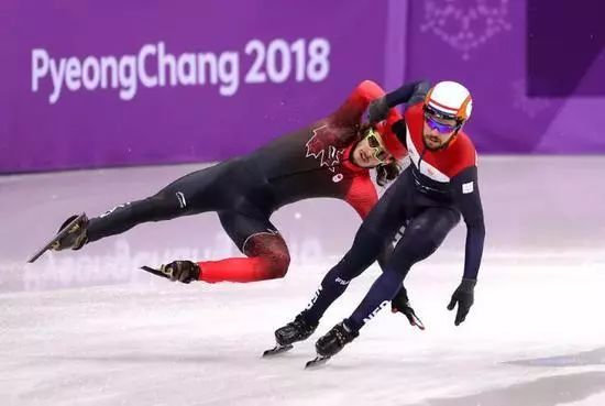 溜冰技巧初学拐弯怎么练,怎么溜冰可以又快又稳倒溜