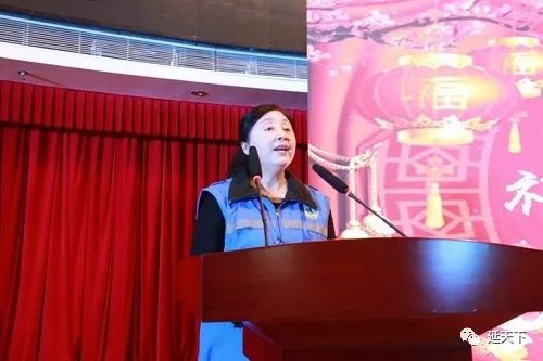 墨墨新年祝福视频,默默的祝福