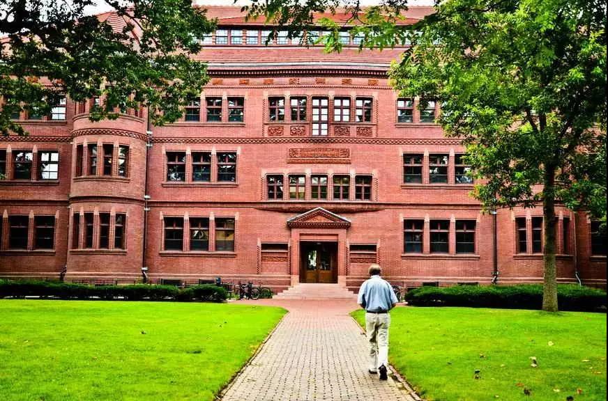 哈佛为什么能成为世界顶尖大学,哈佛未来简史
