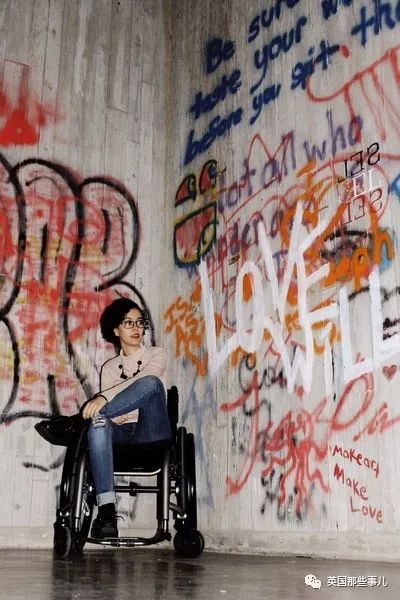 残疾人也能拍出好作品,残疾人的勇敢的视频