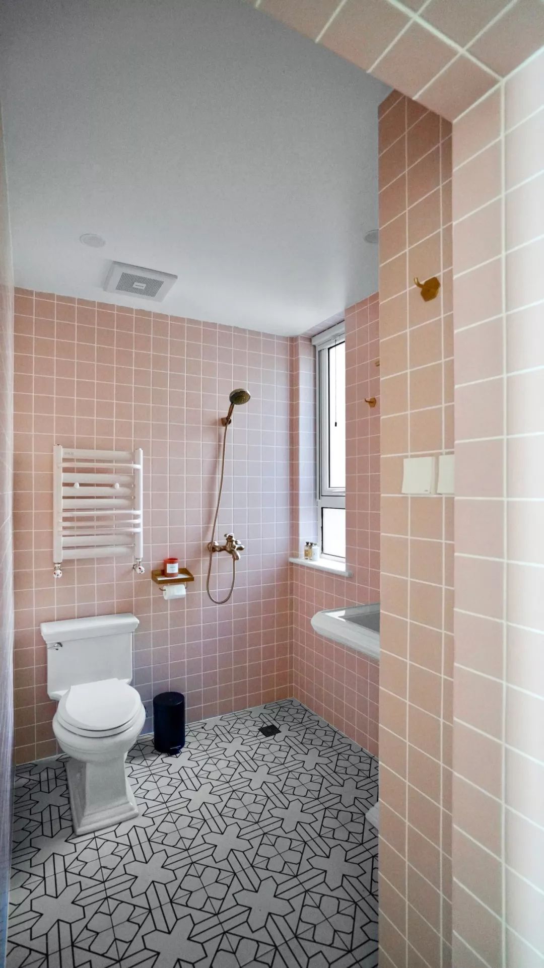 还买乌云壁纸呐？！他家藏着海外小众壁纸大全