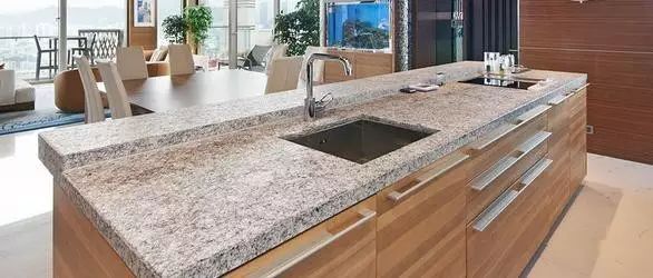 各种类型橱柜优缺点,不锈钢橱柜台面的优缺点