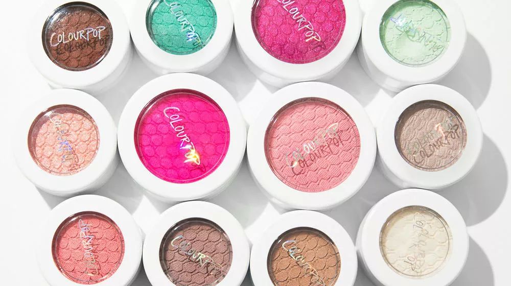 玩起来真的会上瘾！比买彩妆更有趣的只有彩妆抠盘了！