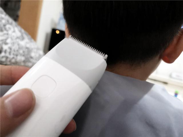 宝宝玩具工具大全,小白熊婴儿理发器测评