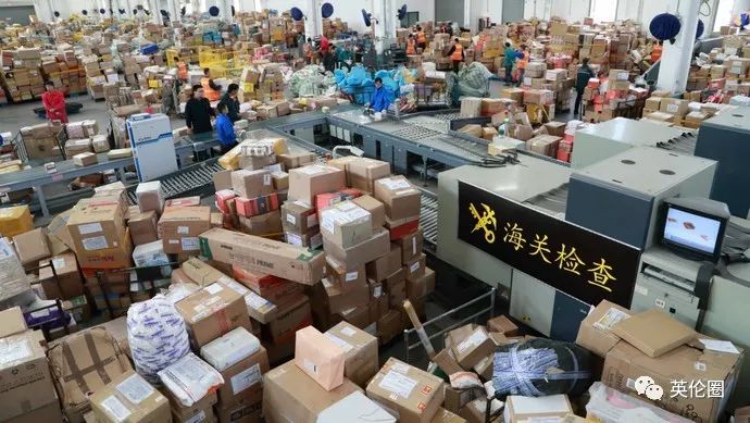 别私下换汇了！大批留学生涉洗钱账户冻结，大使馆紧急提醒！当事人律师这么说