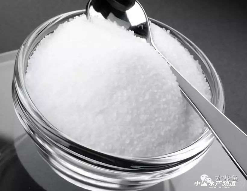 赤皮烂鳃病怎么治疗,细菌性烂鳃病用什么外用药