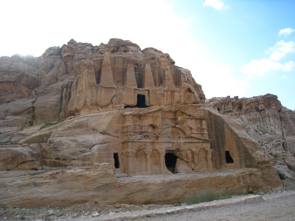 约旦佩特拉古城的介绍,约旦佩特拉古城完整版