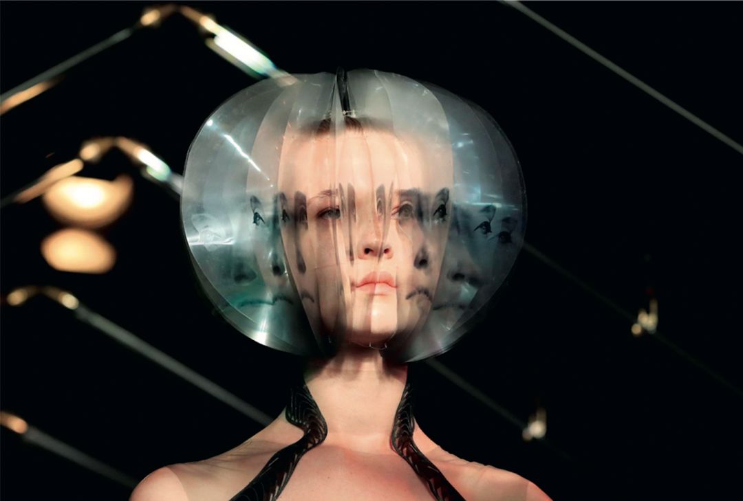 madafigaro4月服,madamefigaro时装周