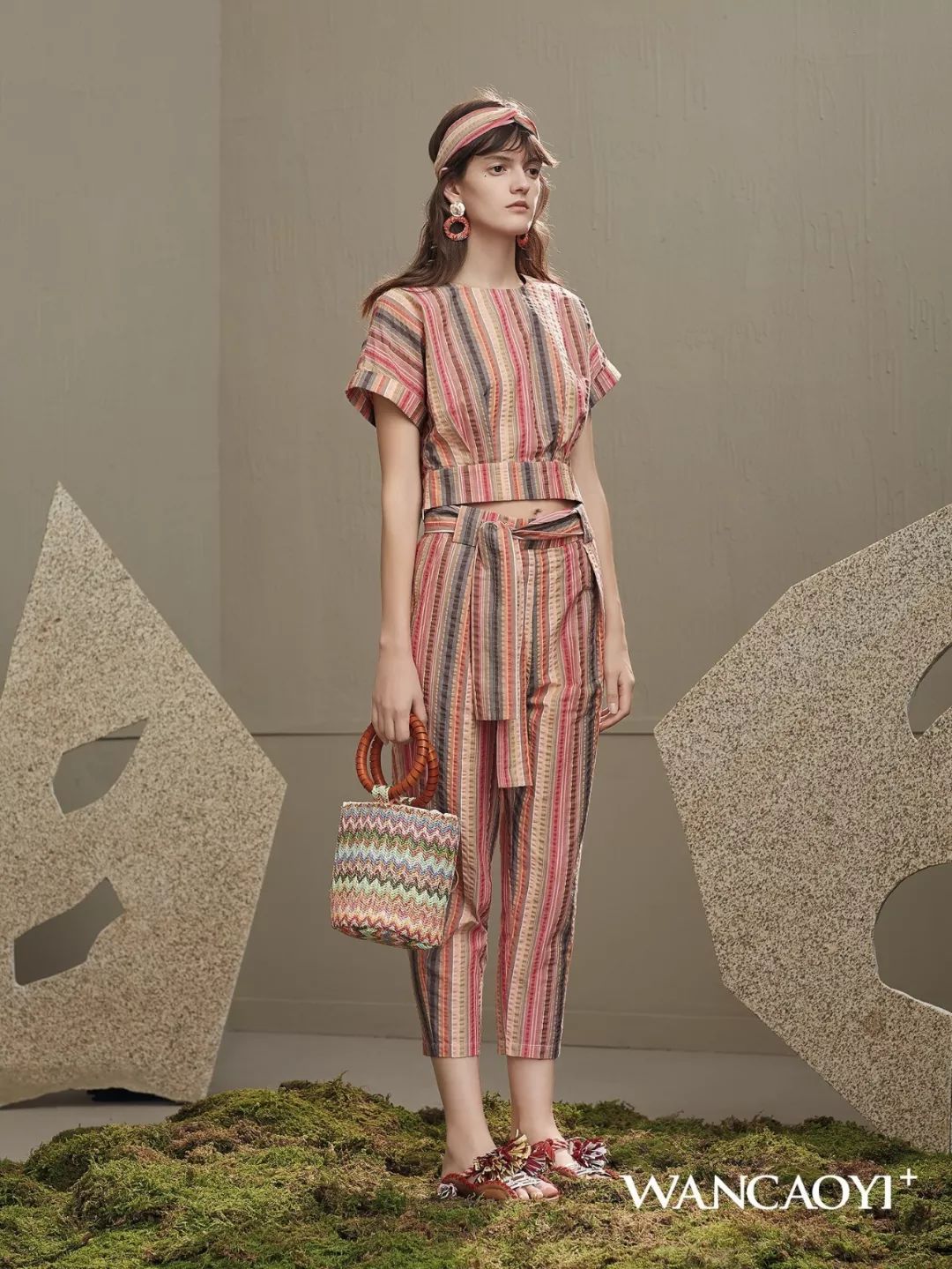 玉林很像西藏网红打卡地景区,玉林市油菜花网红景点