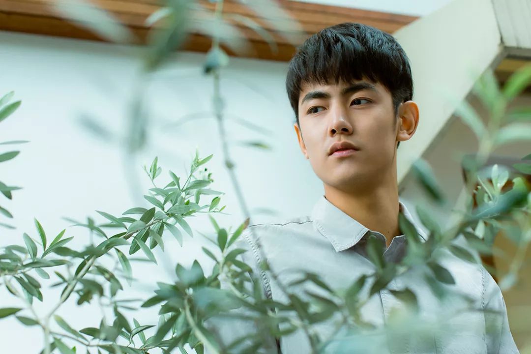 厉害了原创视频,明星的高级电影脸原来都要这样修