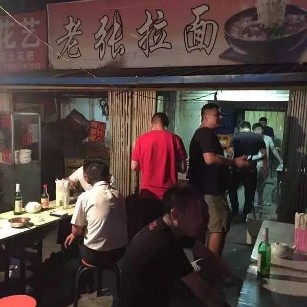 北京脏摊麻辣烫小吃,北京脏摊卤煮