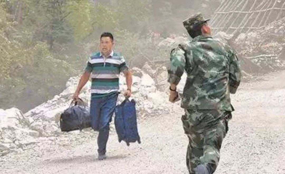 今天这篇文章很假！