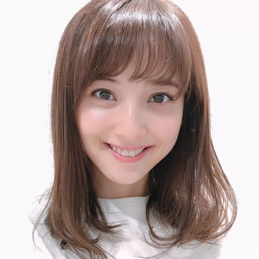 女明星剪短发后对比,女明星剪短发教程