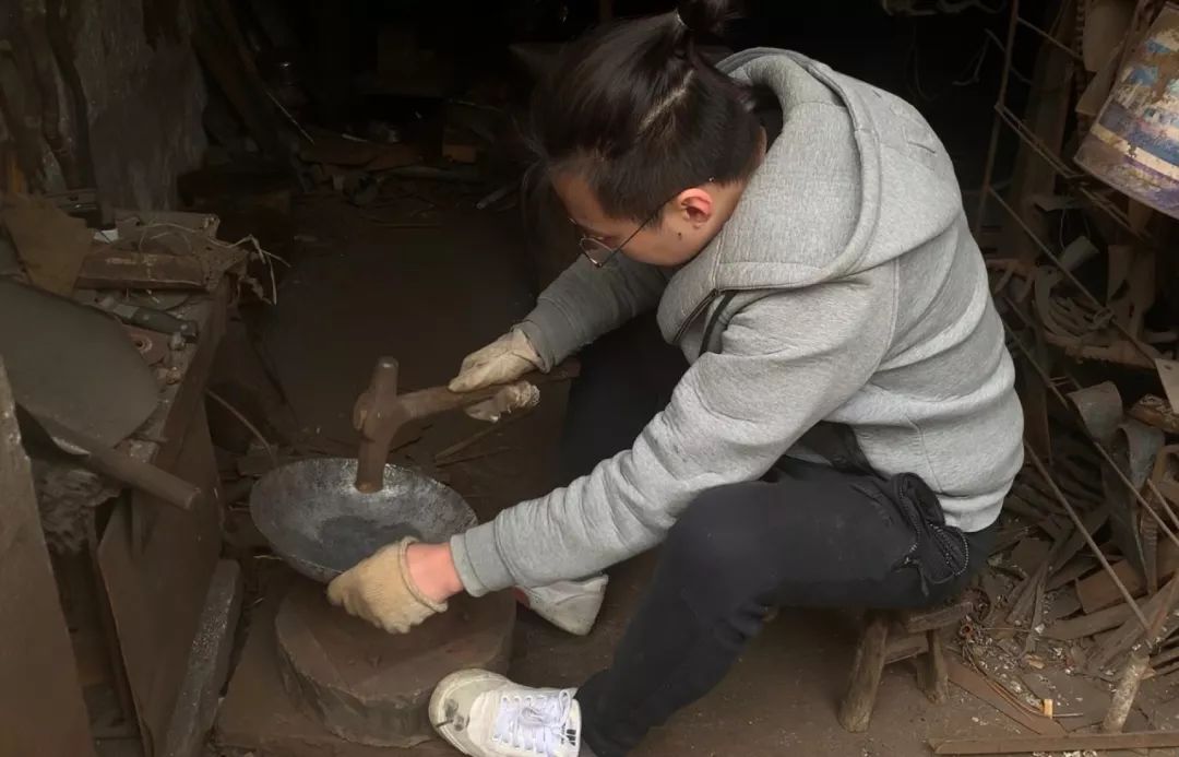 这大概是全世界最无聊的人了