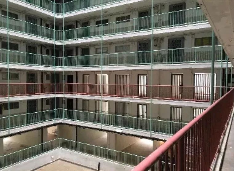 中大高材生自爆住公屋无前途？原来香港丈母娘也爱房子！