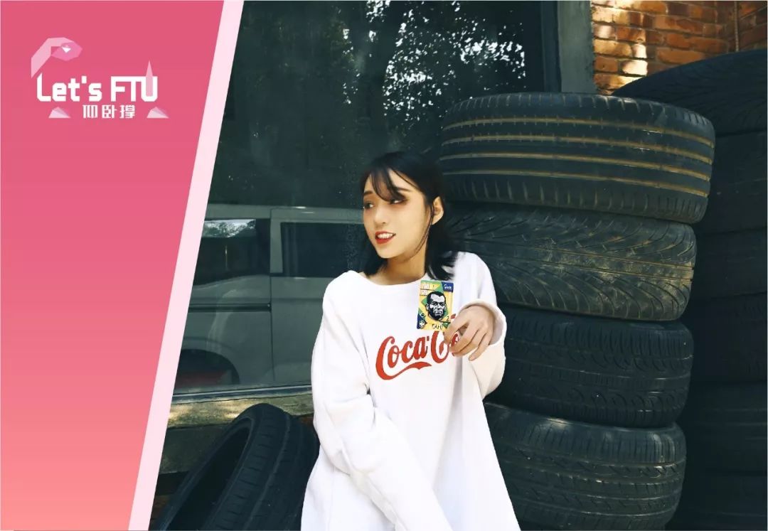 邀请你参与仰卧撑手绘球星卡众筹计划，送02巴西队球星卡