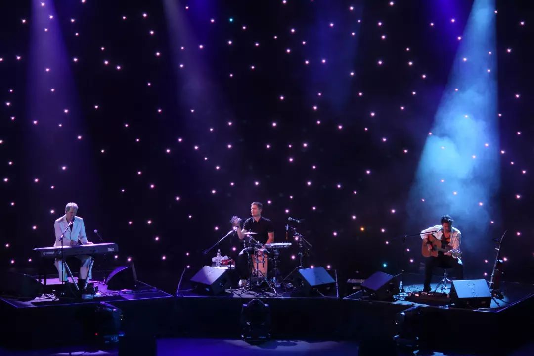 老外中文十级翻唱,老外翻唱中文系列