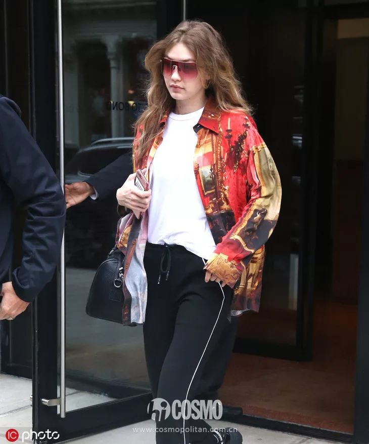 恰好是少年刘昊然穿搭衬衫,昊然弟弟装扮