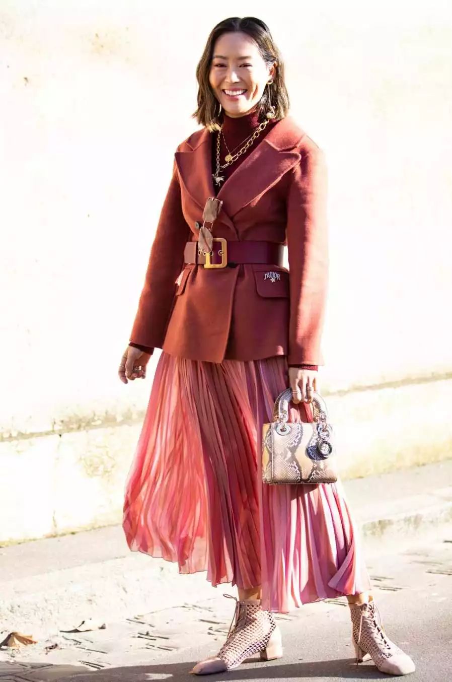 为什么有时候妖艳jian货和时装精仅有一线之隔？