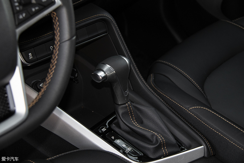 体验江淮瑞风s4,小身材内含大智慧