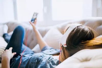 女生每个月内分泌失调变丑,内分泌失调变丑了怎么恢复