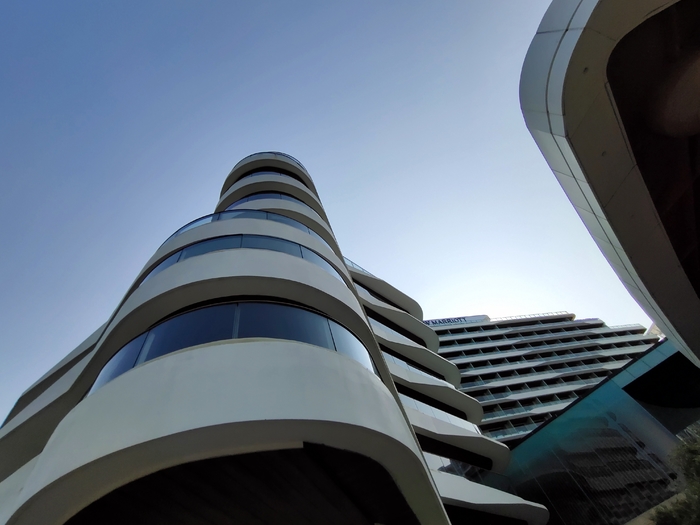 孔雀开屏般的美丽vivox27测评,vivox27采用的是什么屏旗舰版