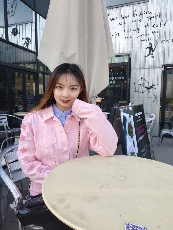 孔雀开屏般的美丽vivox27测评,vivox27采用的是什么屏旗舰版