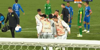 张玉宁超级世界波破门,张玉宁巴坎布推射