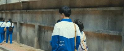 松江二中校庆韩寒,上海韩寒发表长文