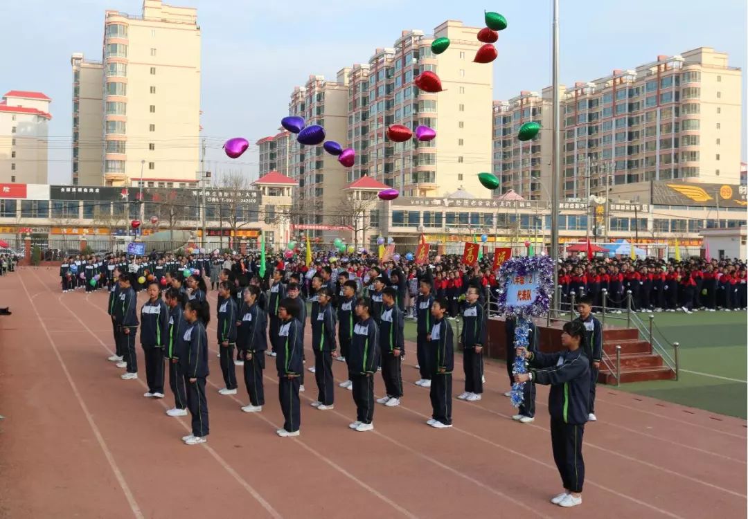 定格校园最美瞬间,明德初中第九届田径运动会