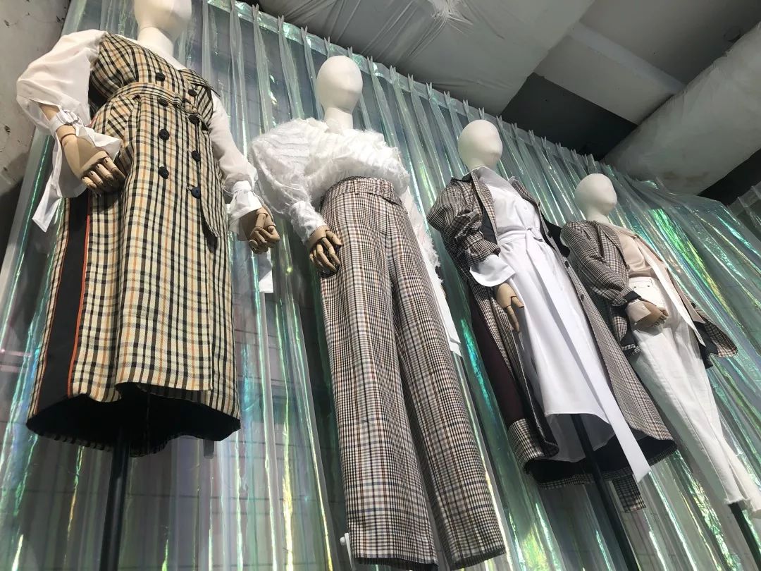 首尔美潮店,首尔明洞潮店