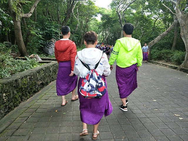 巴厘岛漂流跟团游一日游,巴厘岛冲浪潜水行程推荐