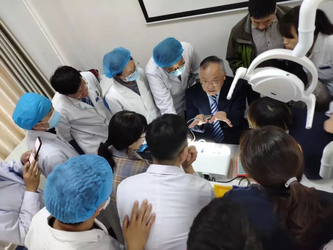 口腔种植零基础培训实操,口腔种植手术课程